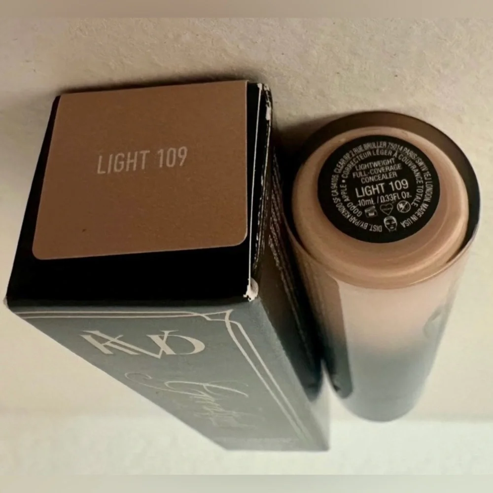 Kat Von D Good Apple Full Coverage Concealer- Light 109